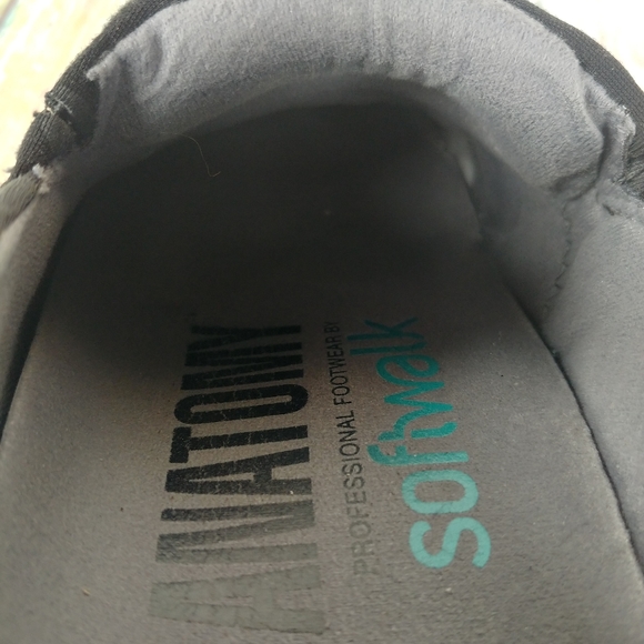 GREYS ANATOMY | Pink Floral Softwalk Nurse Clogs - Picture 13 of 13